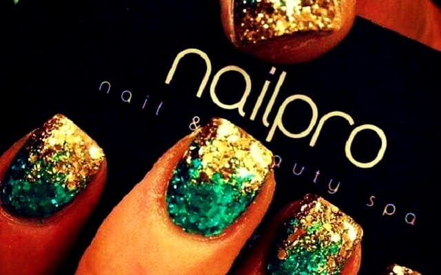 Latest 50 Simple Glitter Nail Art designs to Go With