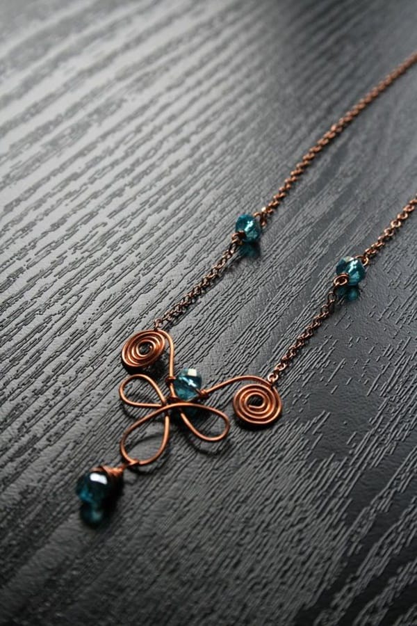 Try Out Some Handmade Jewelry Designs This Season 