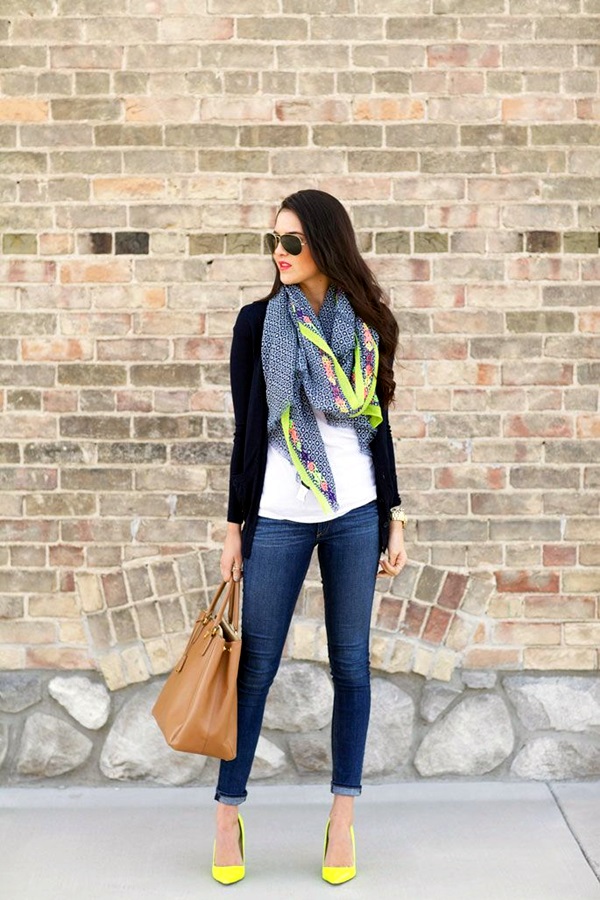 Scarf Outfit Ideas to try this Winter (4)