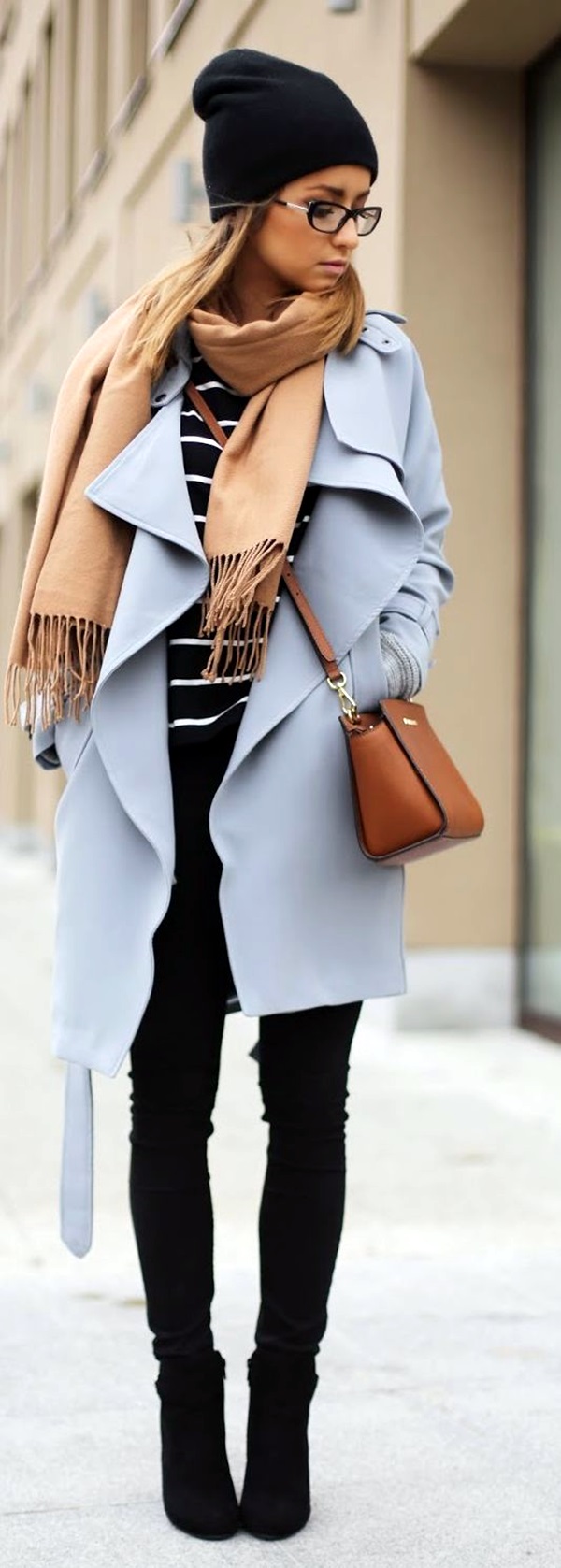 Scarf Outfit Ideas to try this Winter (9)