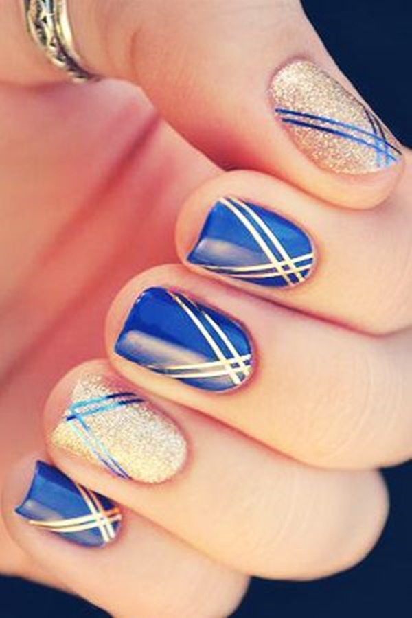 Floral Blue Nails