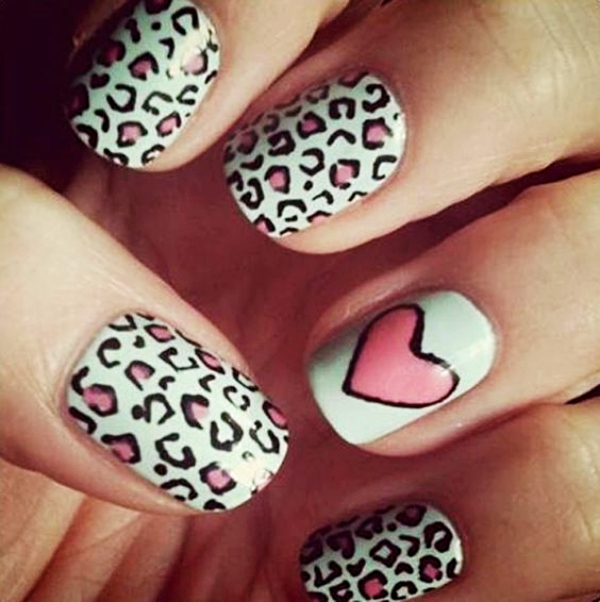 Cute Valentine Nail Art Designs00007