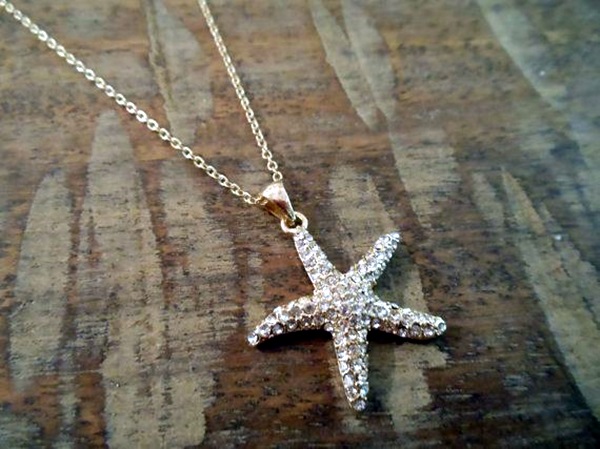 Cute and Simple Gold Necklace Designs (5)