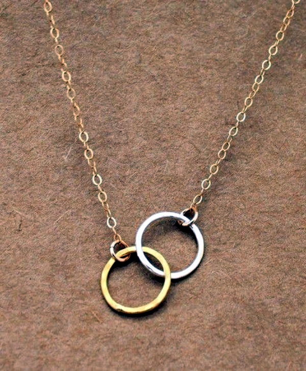 Cute and Simple Gold Necklace Designs (7)