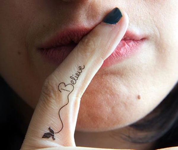 Finger Tattoo Ideas and Designs (1)