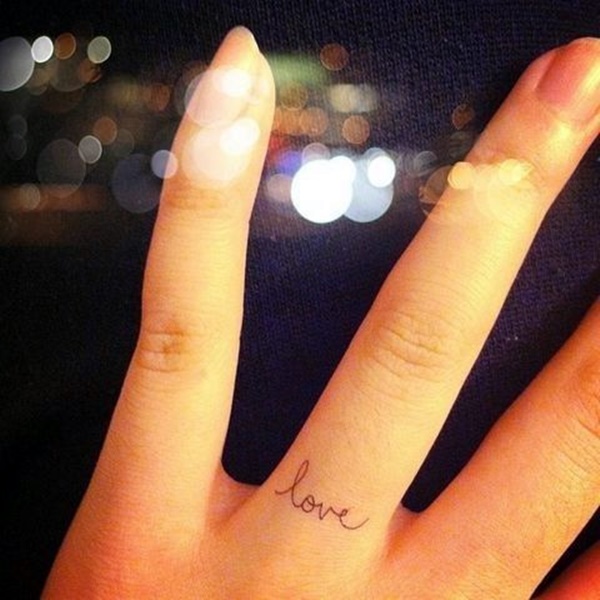 Finger Tattoo Ideas and Designs (19)