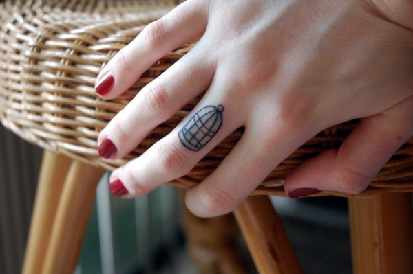 Finger Tattoo Ideas and Designs (2)