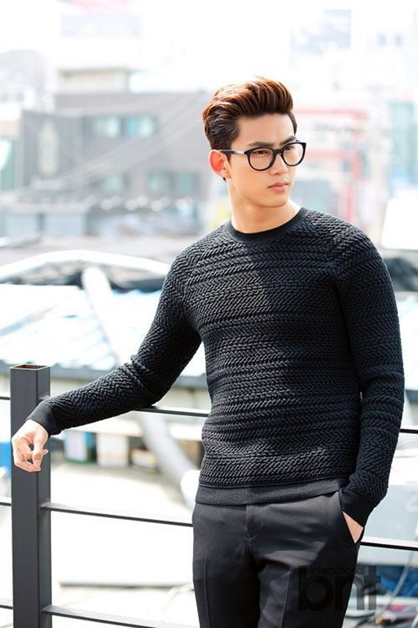 Make a Statement with Hairstyles for Men Korean