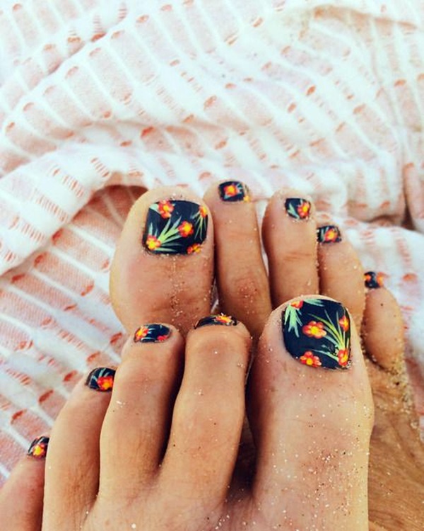 Toe Nail designs (1)