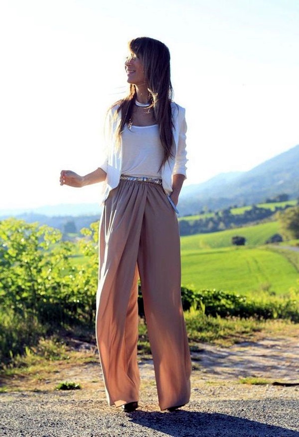 Ideas to Make Those Harem Pants Look Sexie (3)