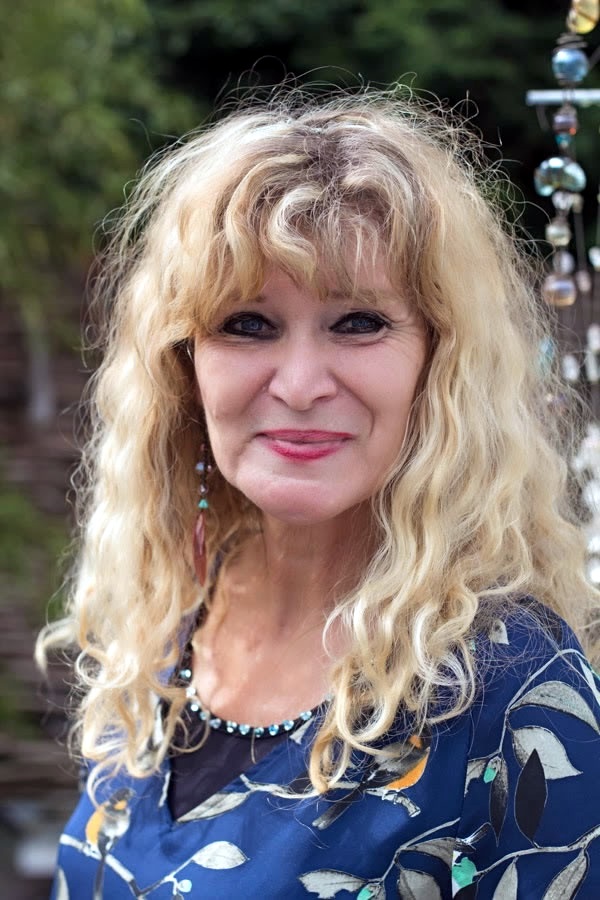 aneta mature personals Mature dating as a single woman dating over 50, what are your thoughts about deal breakers in 3 top dos and don'ts for single women dating after 50. aneta mature personals Mature dating as a single woman dating over 50, what are your thoughts about deal breakers in 3 top dos and don'ts for single women dating after 50.