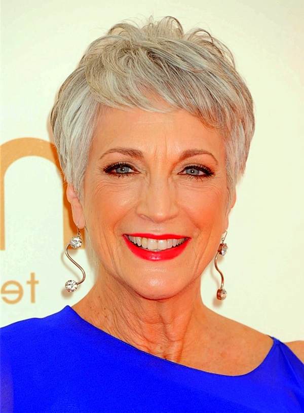 45 Short Hairstyles for Older Women Over 50