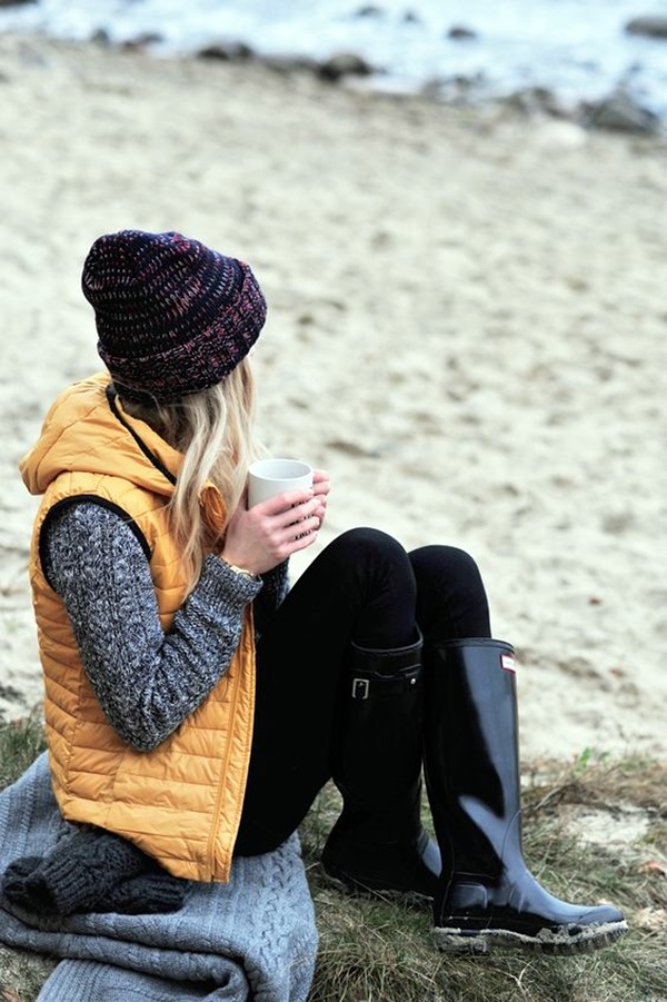 cute outfits to wear on a rainy day