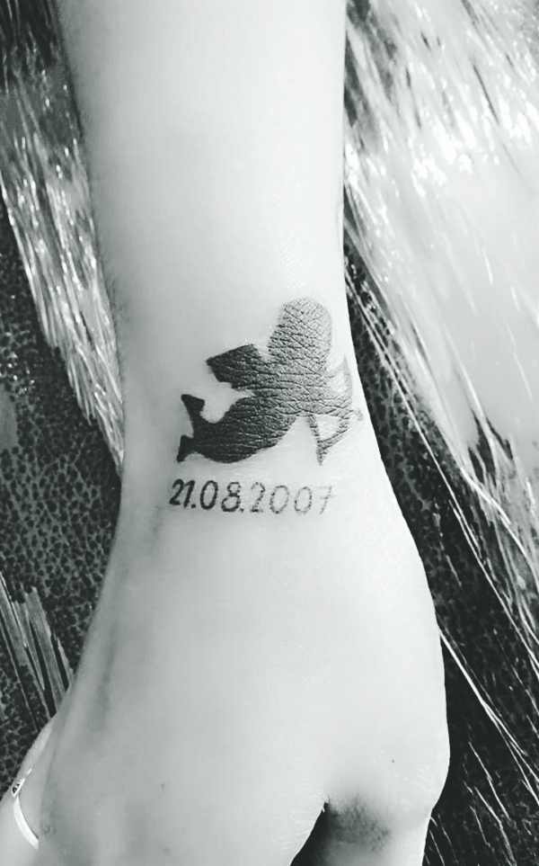 small-tattoos-designs-with-powerful-meaning