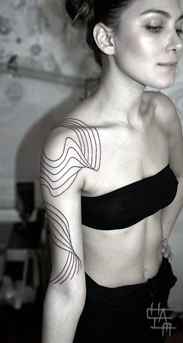 Best Shoulder Tattoos for Women (1)