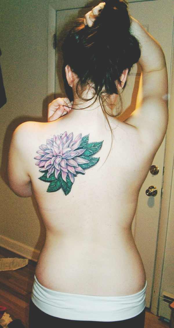 BEST-SHOULDER-TATTOOS-FOR-WOMEN