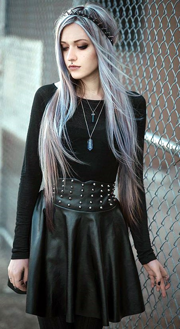 Emo Style Outfits And Fashion Ideas (7)