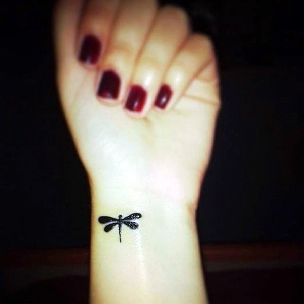 dragonfly-tattoo-designs-for-women-11