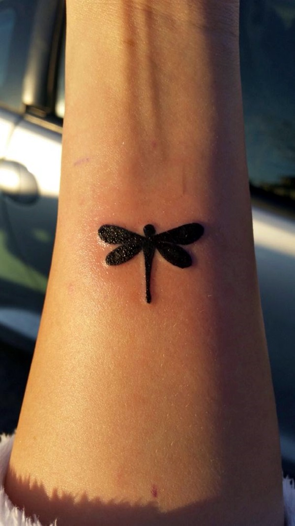 dragonfly-tattoo-designs-for-women-25