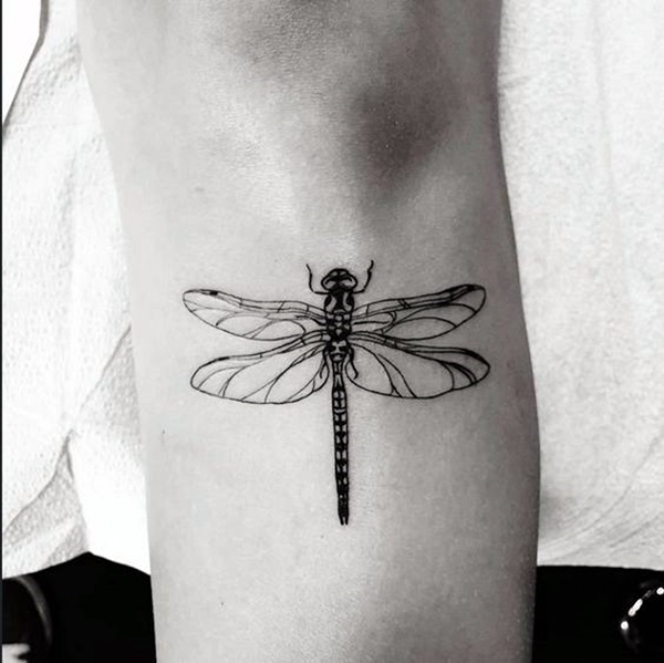 dragonfly-tattoo-designs-for-women-26