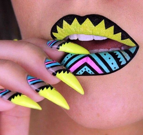 beautiful-tribal-nails-art-1