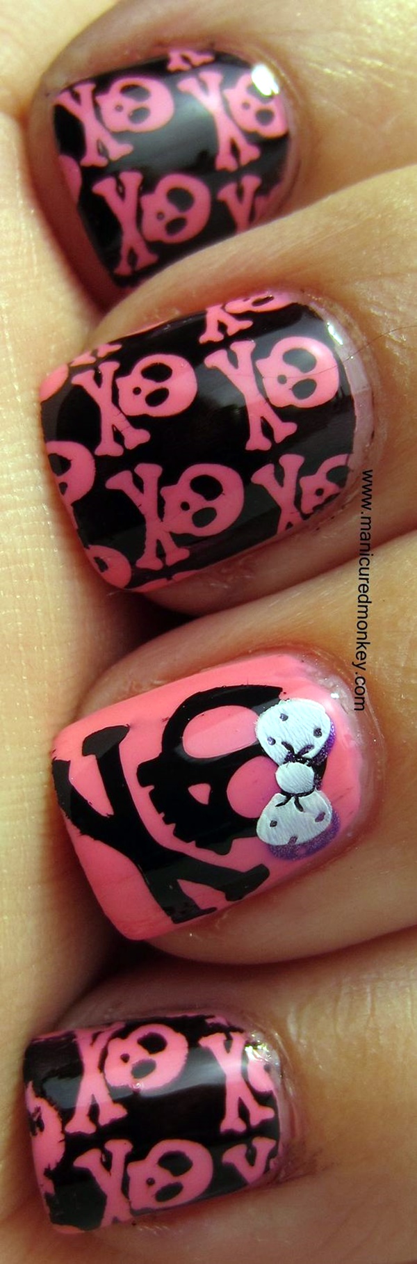 cute-pink-and-black-nails-designs-19