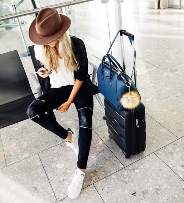 airport-fashion-outfits-to-travel-in-style-8