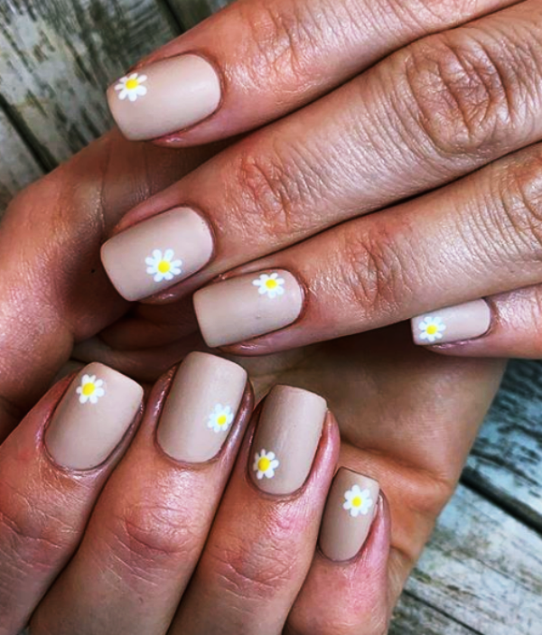 Popular Spring Nail Colors