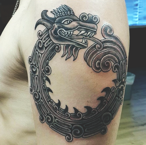 Beautiful Ouroboros Tattoo Ideas with Meanings3