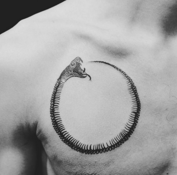 Beautiful Ouroboros Tattoo Ideas with Meanings4