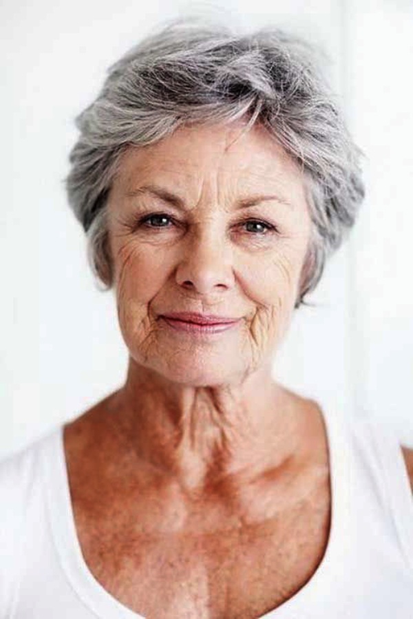 Short Hairstyles for Older Women