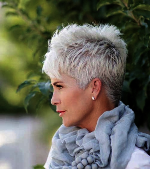 Short Hairstyles for Older Women