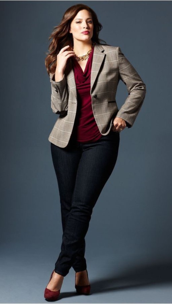 work outfits for curvy figures