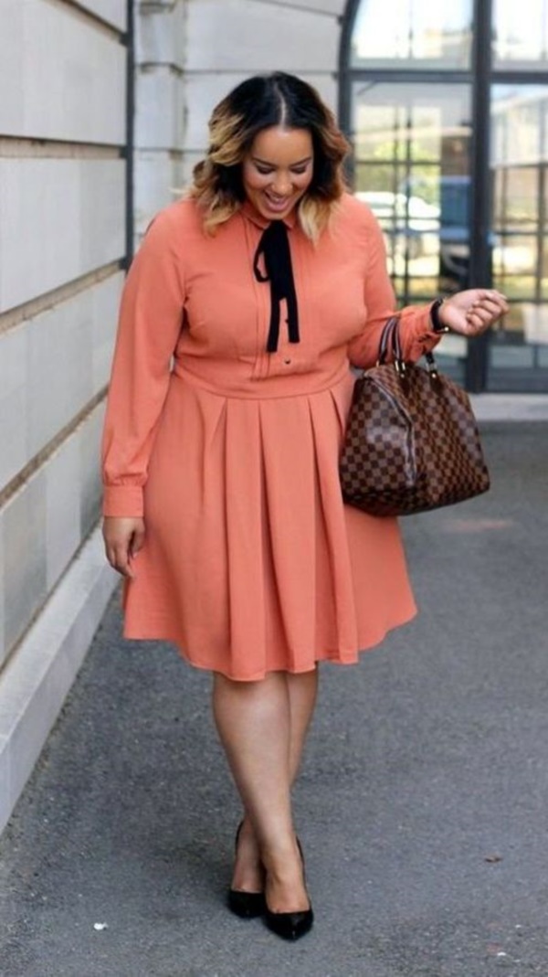 best work clothes for curvy women