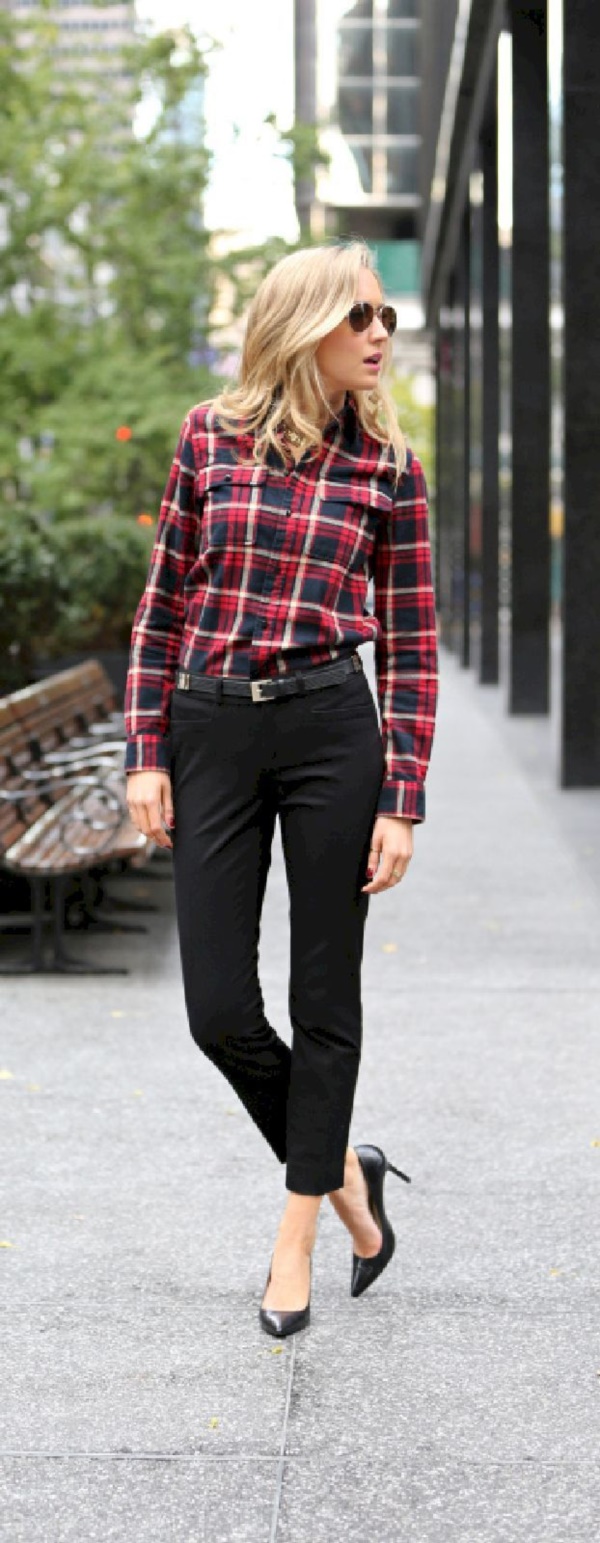 Casual-Work-Outfits-For-Women-In-Their-40s