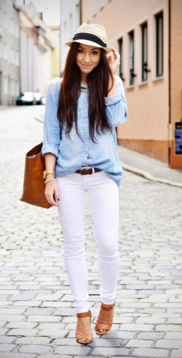 Casual-Work-Outfits-For-Women-In-Their-40s