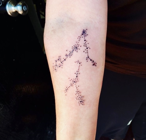 27 Cancer Zodiac Tattoo Designs With Actual Meaning