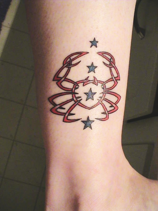 27 Cancer Zodiac Tattoo Designs With Actual Meaning