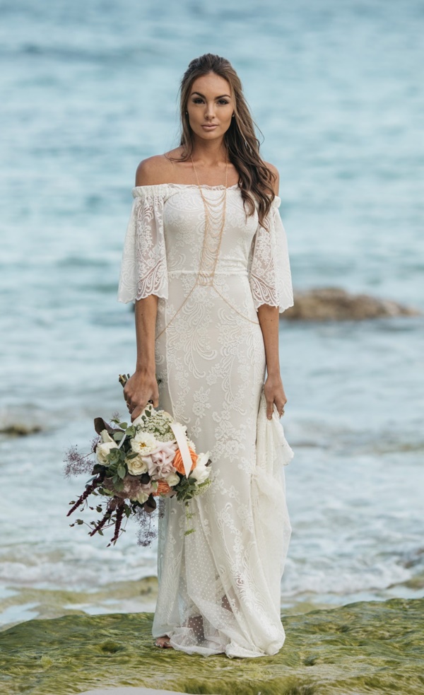 30 Romantic Bohemian Wedding Dresses for your Big Day