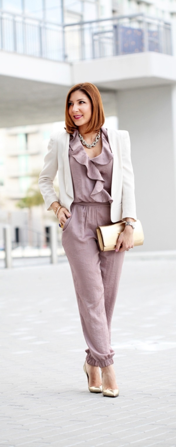 non-boring-blazer-outfits-for-work