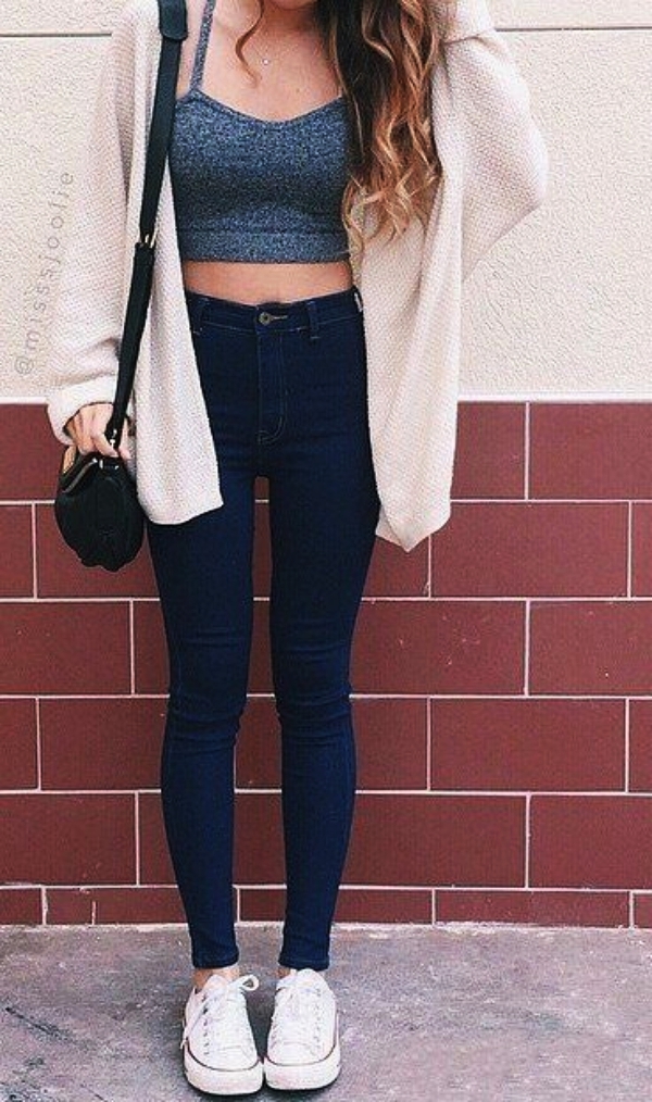 Stylish Looks with your Basic Blue Denim