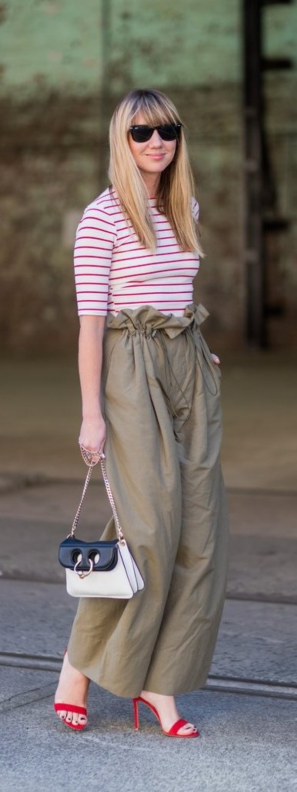 ways-to-wear-paper-bag-pants-for-work