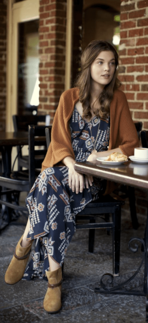 unboring-boho-work-outfits