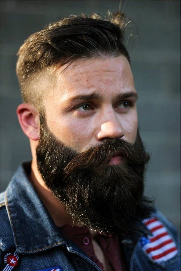 Hairstyles-For-Men-With-Beards
