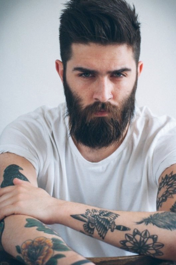 Hairstyles-For-Men-With-Beards