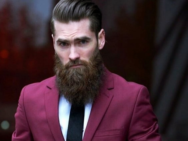 Hairstyles-For-Men-With-Beards