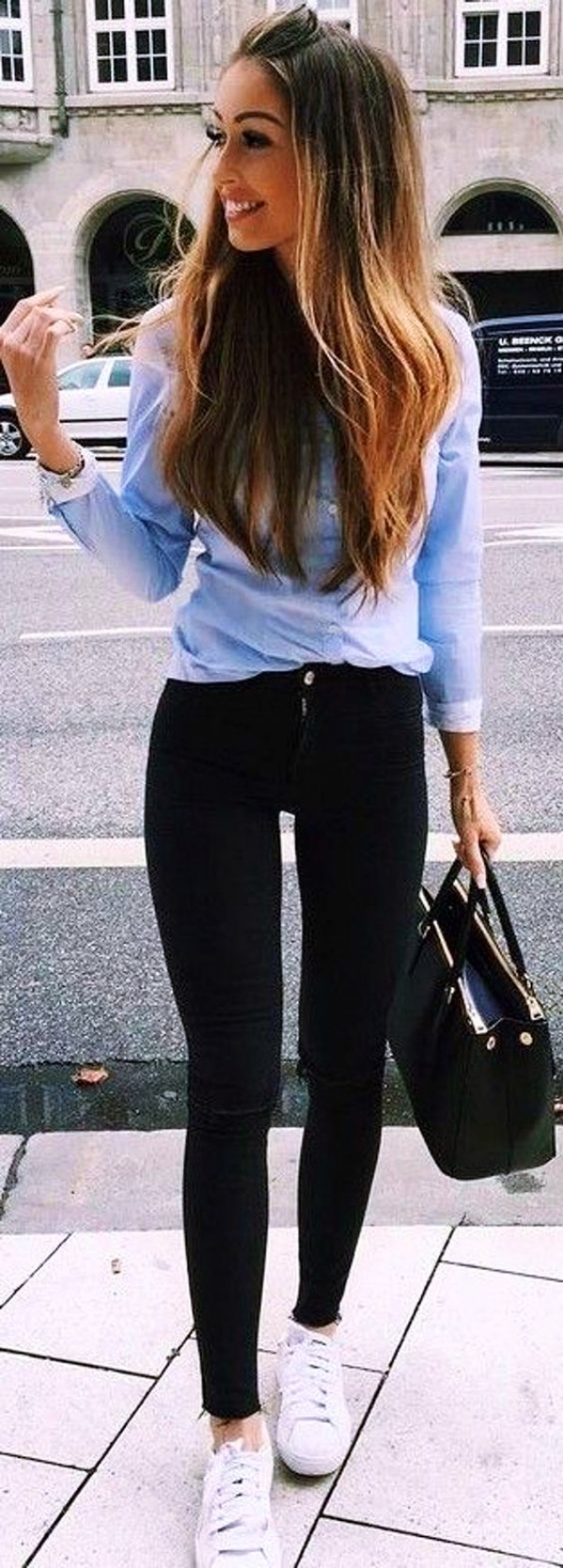 Outfit-Ideas-for-Women-over-35