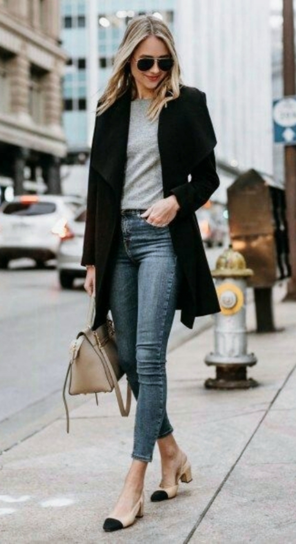 Outfit-Ideas-for-Women-over-35