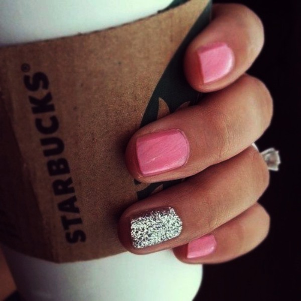 35 Pretty Hot Pink Nail Designs that are in Rage