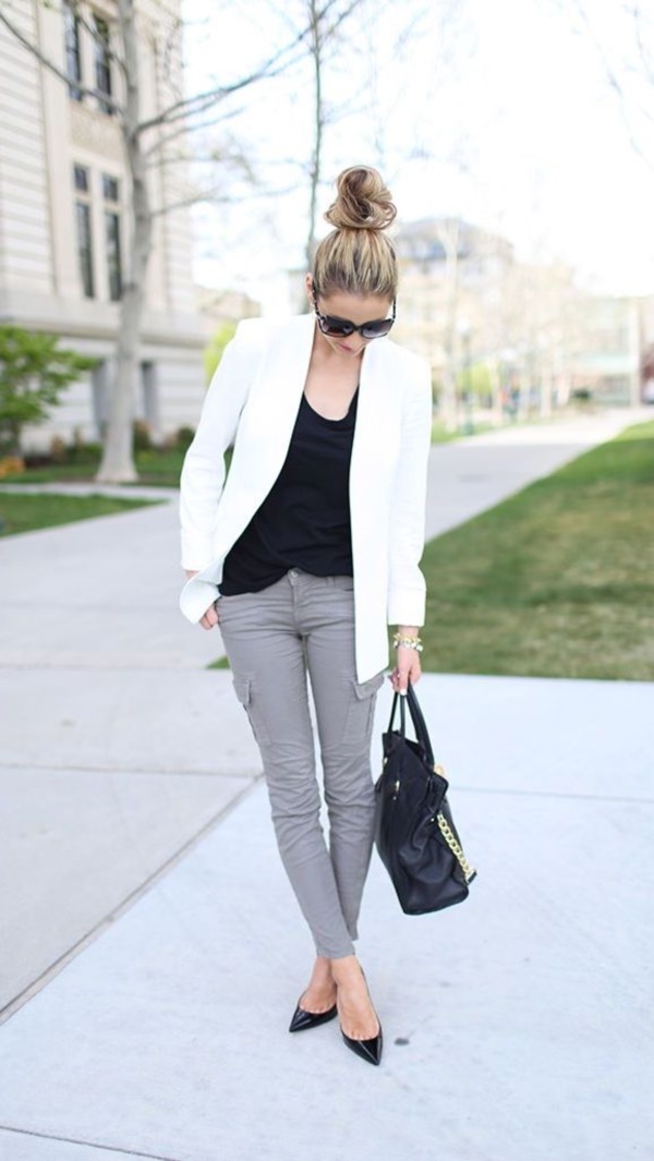 casual-work-outfits-for-women-over-40